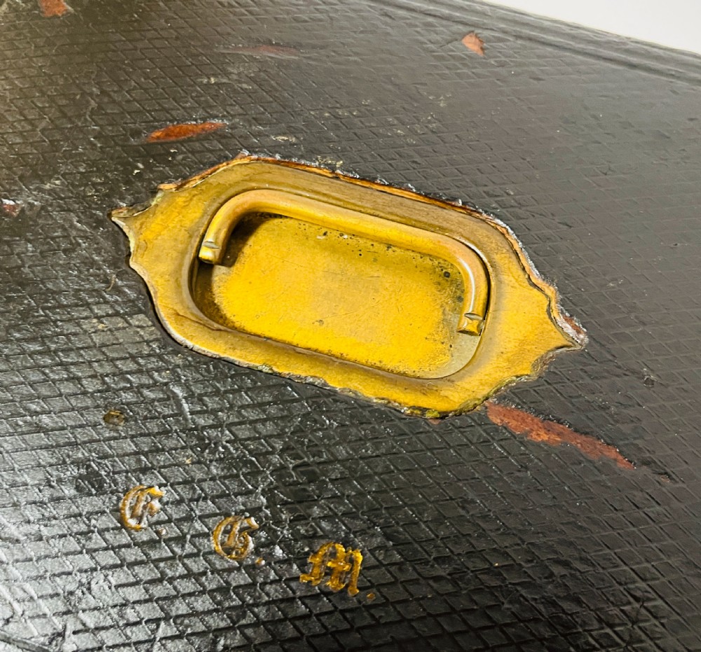 Antique Leather Jewellery Box
 View XVI