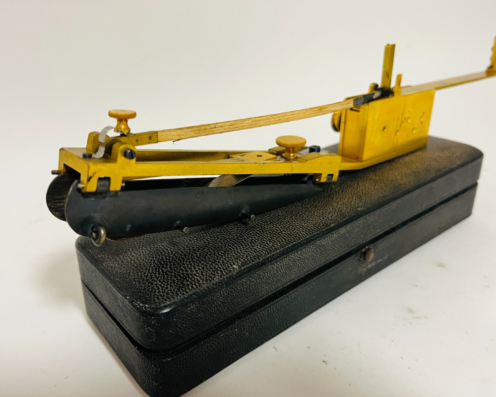 Antique Victorian Sphygmographe de Marey View VIII