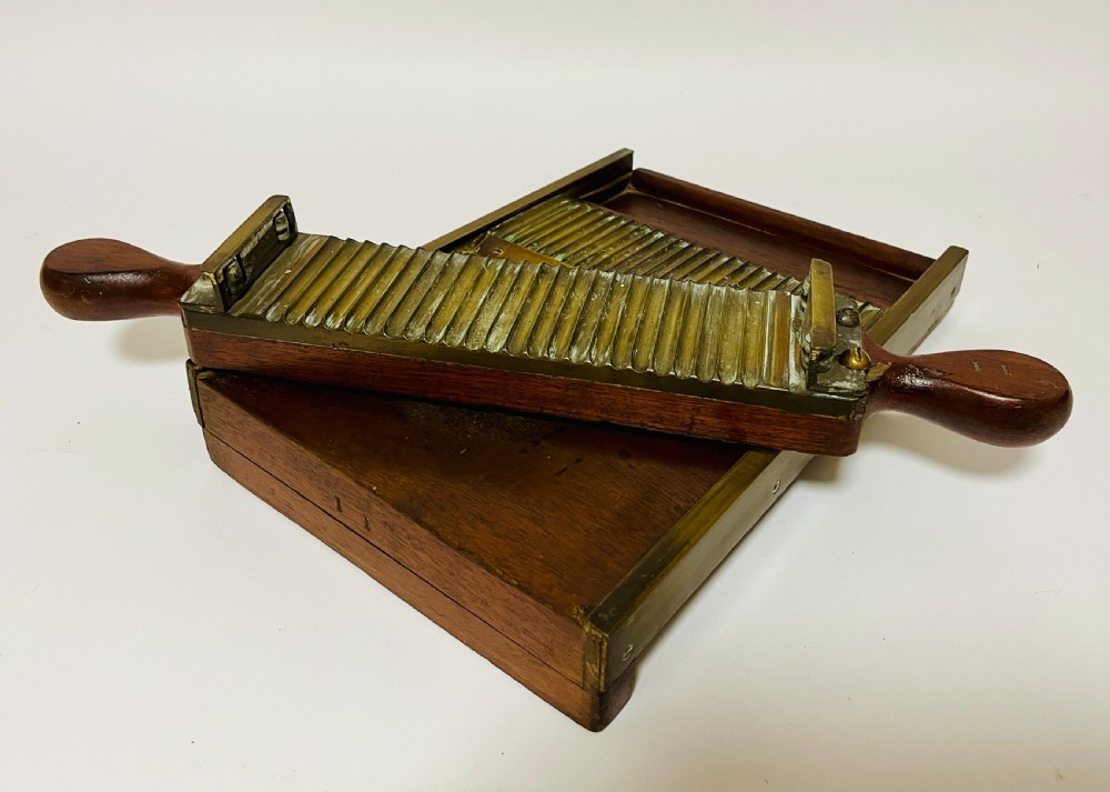 Antique Apothecary's Pill Roller View IX