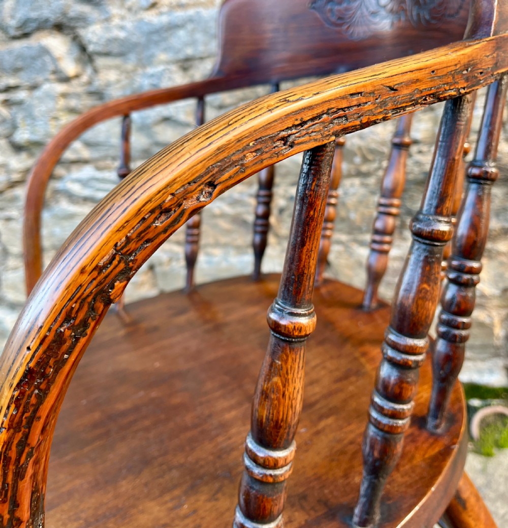 Antique Oak Captains Chair View XVI