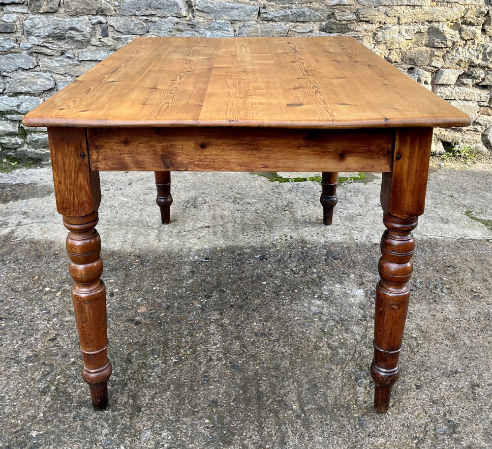 Victorian Pine Farmhouse Table View X