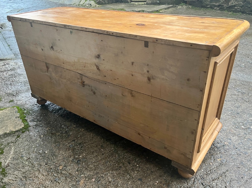 Victorian Pine Dresser Base View XX