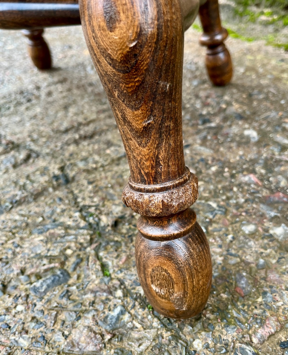 Antique Broad Arm Windsor Chair View X