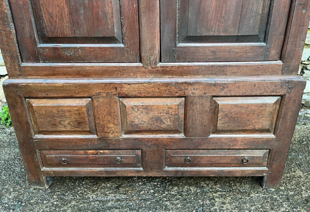 18th Century Welsh Oak Livery Cupboard View VIII