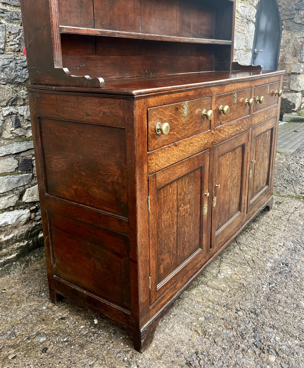 Georgian Welsh Oak Dresser View III