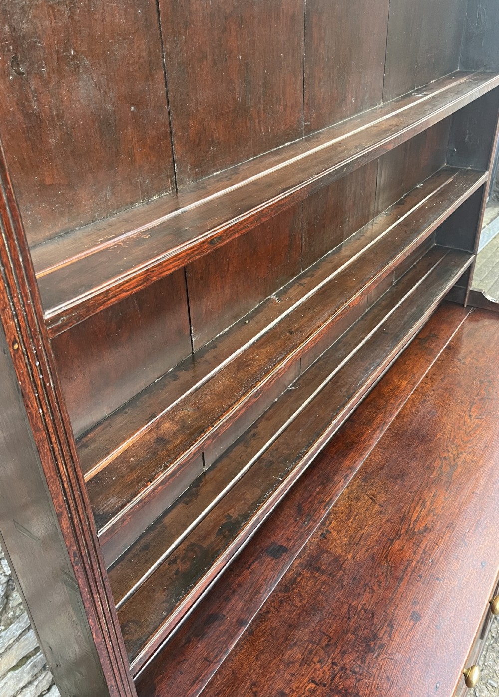 Georgian Welsh Oak Dresser View VI