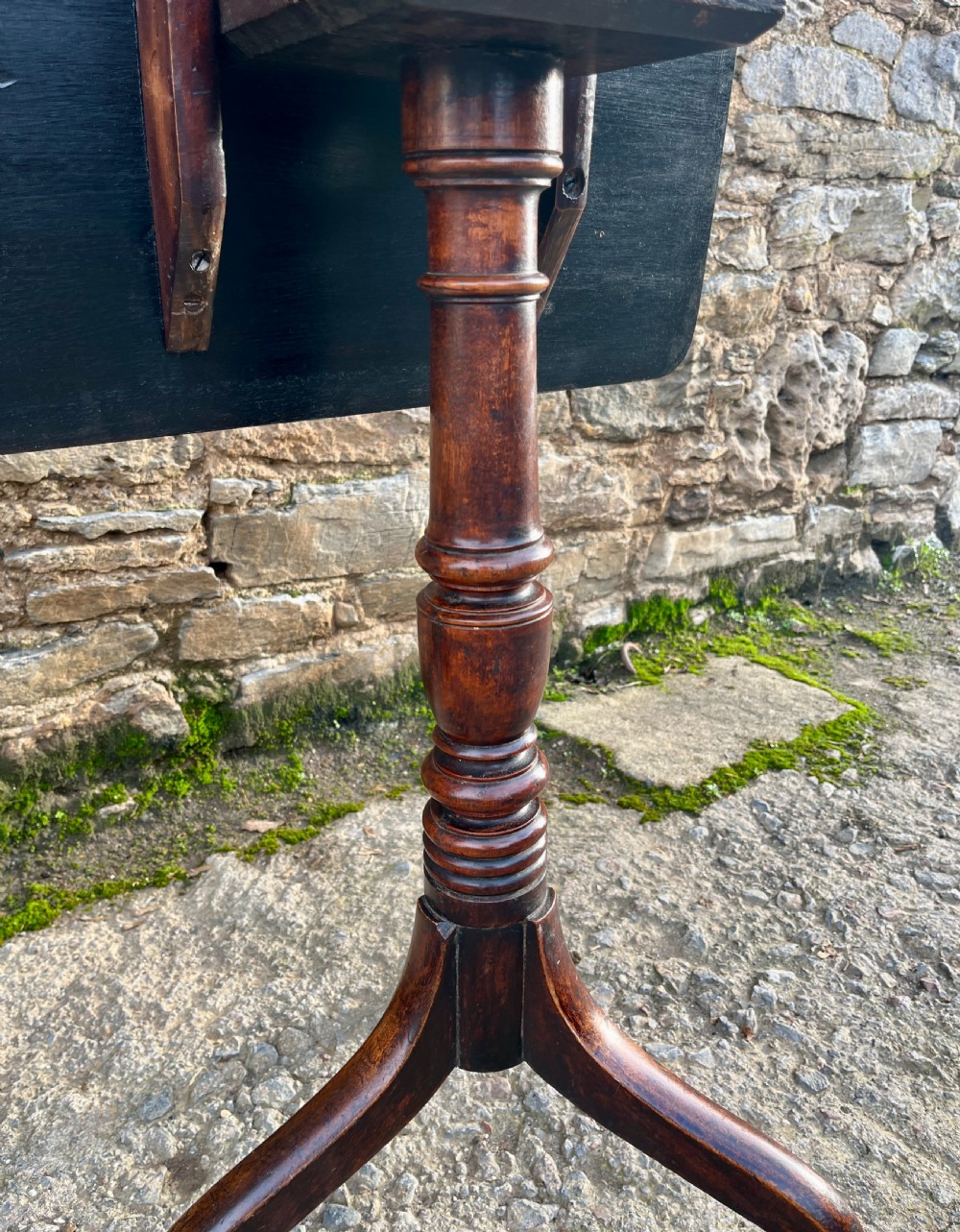 Regency Mahogany Tilt Top Wine Table View V