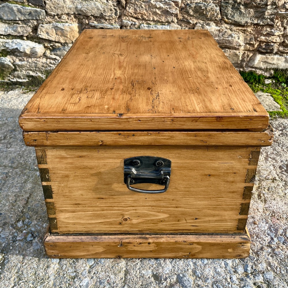 Small Antique Stripped Pine Blanket Box View VI