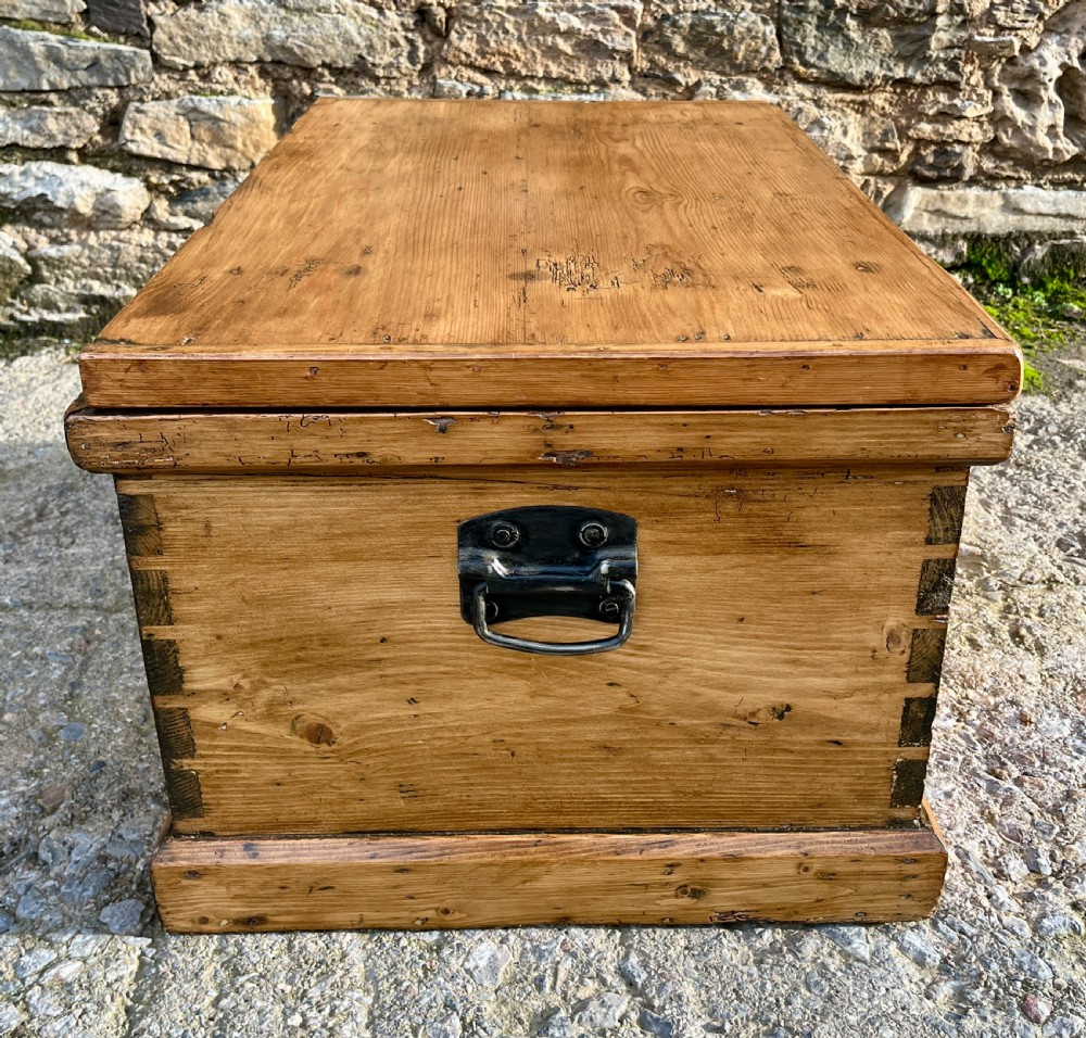Small Antique Stripped Pine Blanket Box View XII