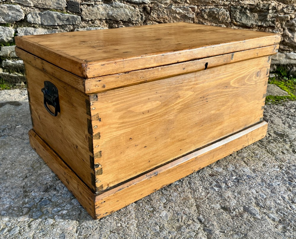 Small Antique Stripped Pine Blanket Box View XIII