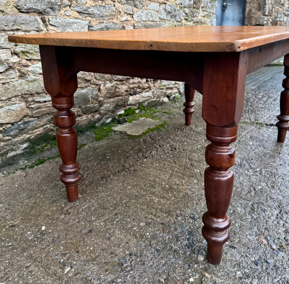 Pine Farmhouse Table
 View V