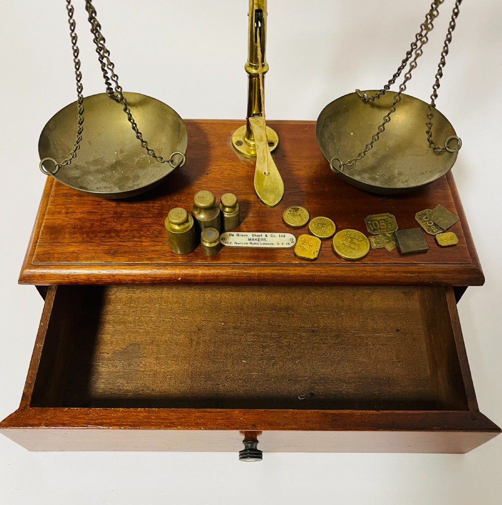 Antique De Grave Apothecary Scales and Weights View VIII