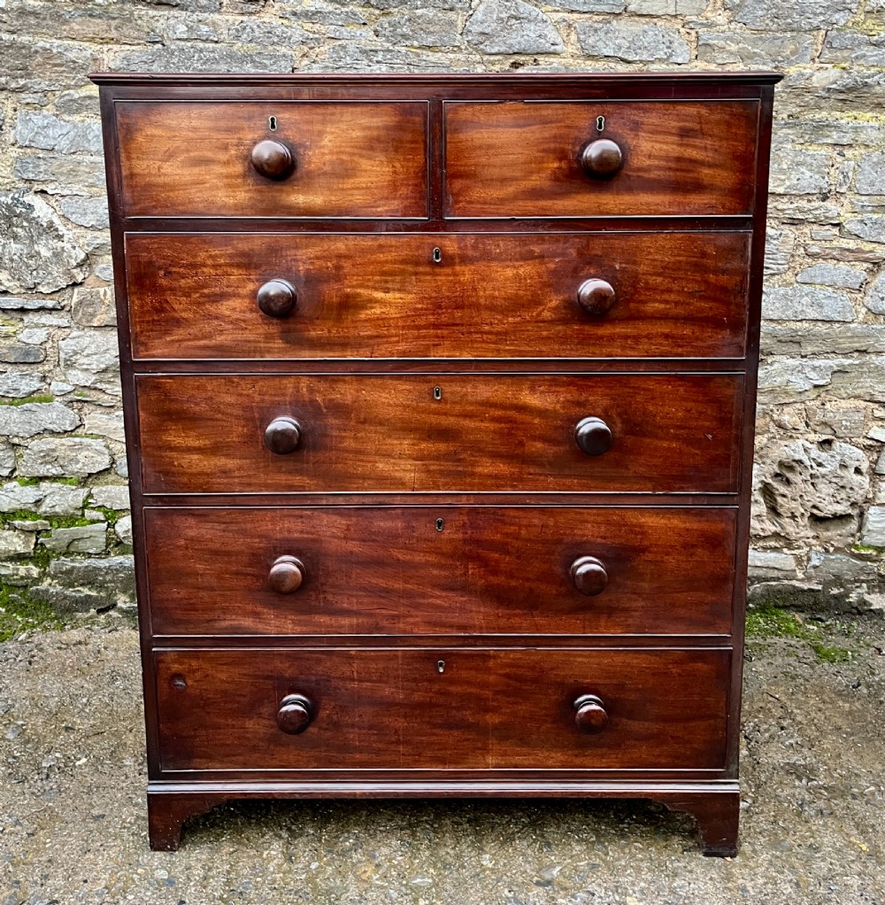 Large Victorian Mahogany Chest of Drawers