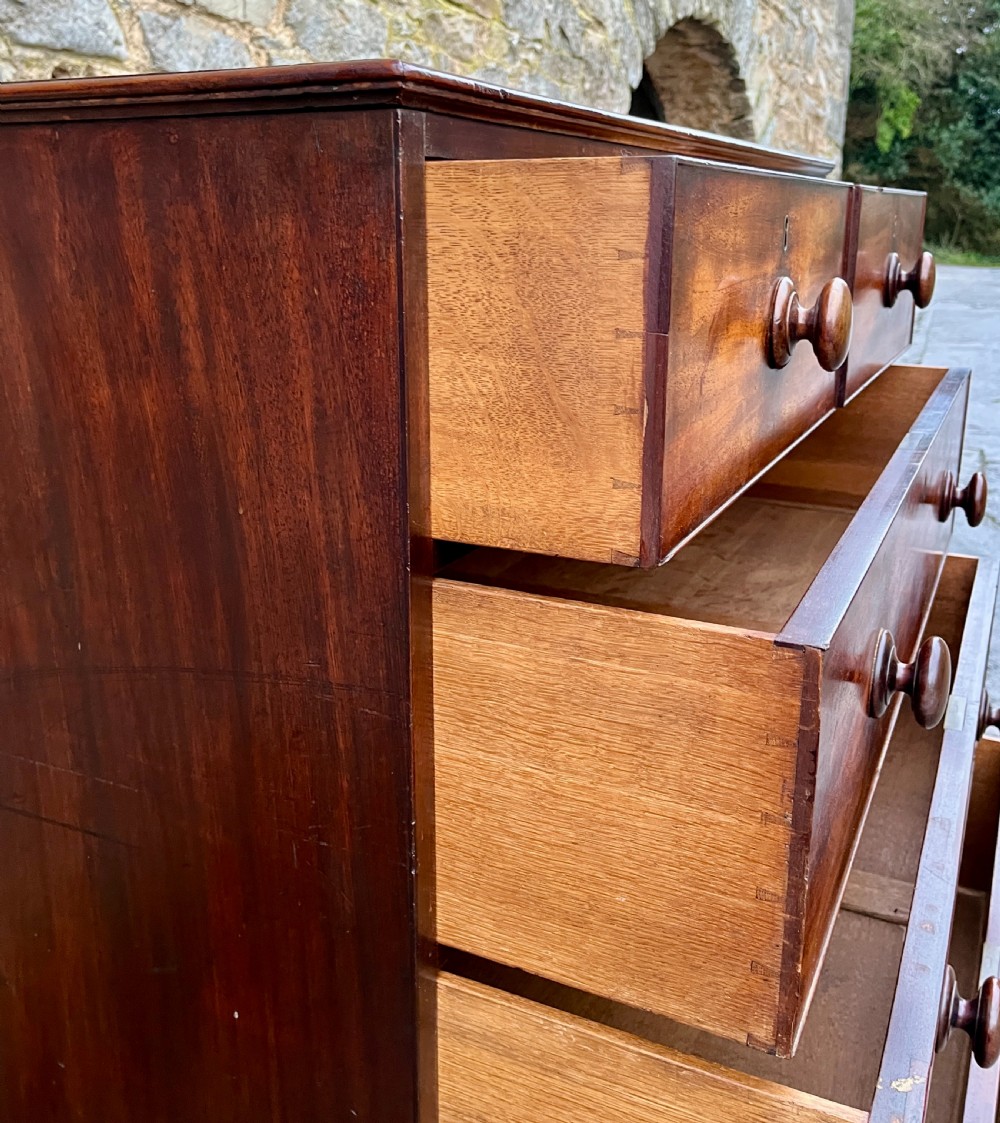 Large Victorian Mahogany Chest of Drawers View XI
