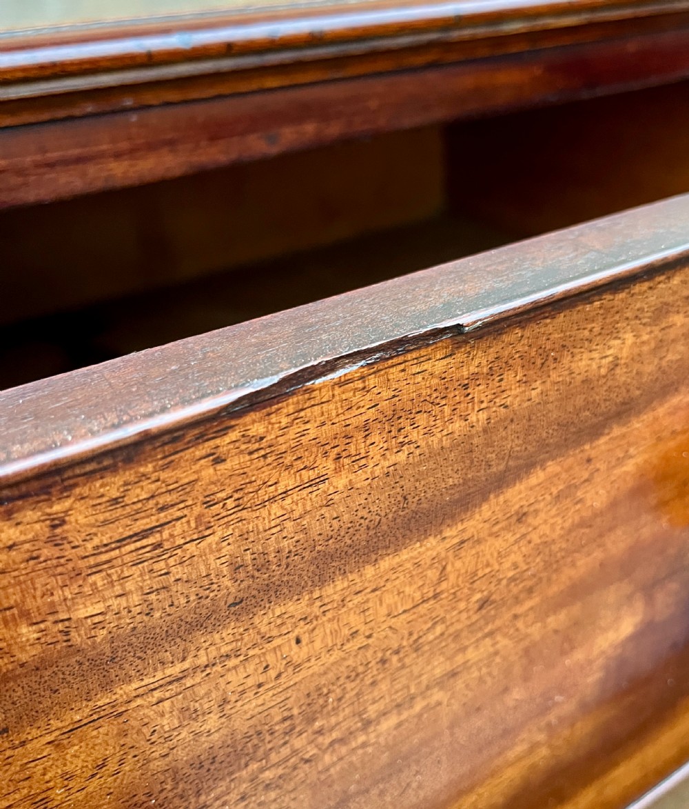 Large Victorian Mahogany Chest of Drawers View XIII