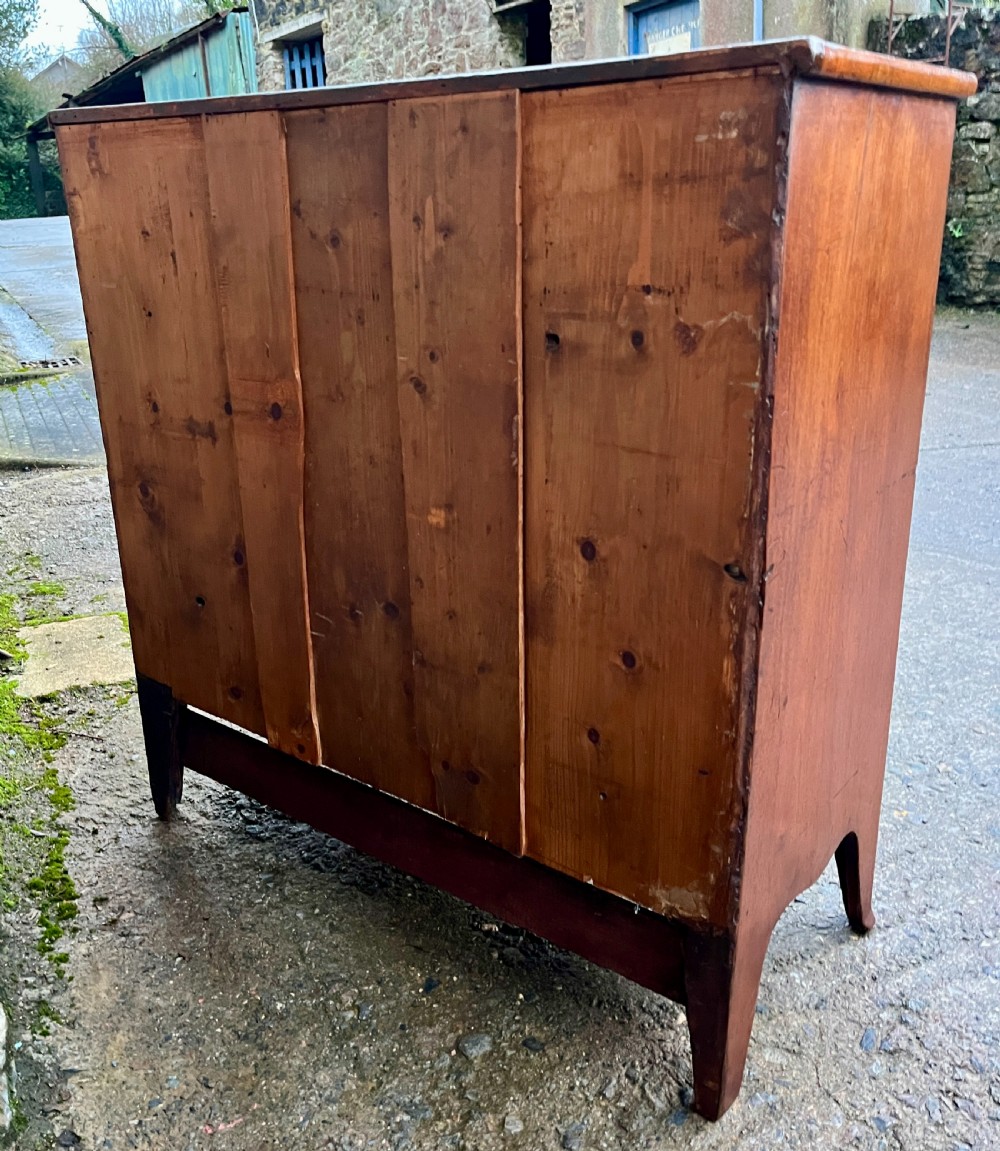 Regency Mahogany Bow Front Chest of Drawers View IX
