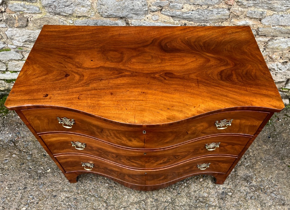 George III Serpentine Mahogany Chest of Drawers View III