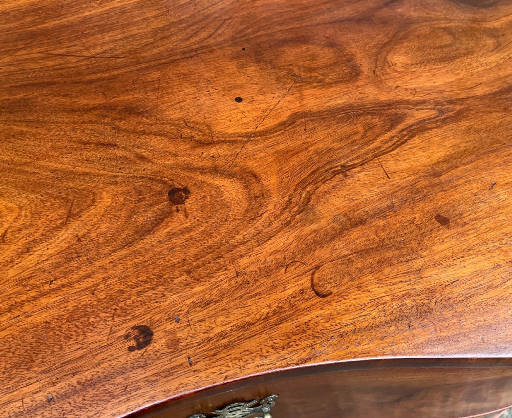 George III Serpentine Mahogany Chest of Drawers View VIII