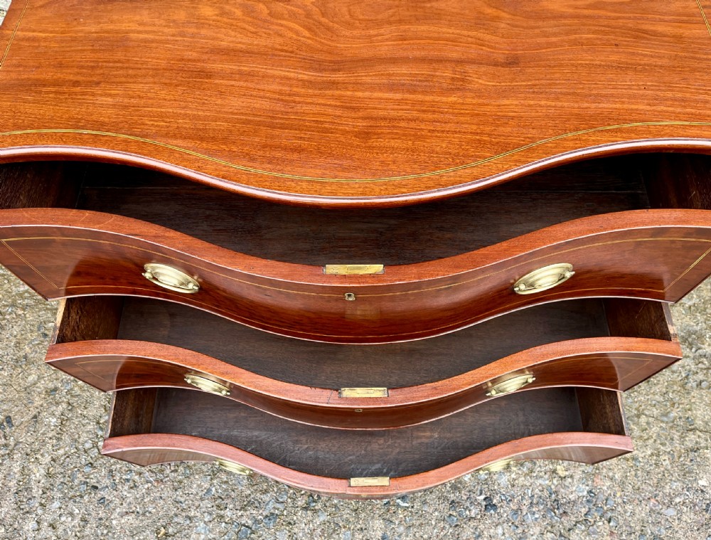 George III Serpentine Mahogany Chest of Drawers View XIII