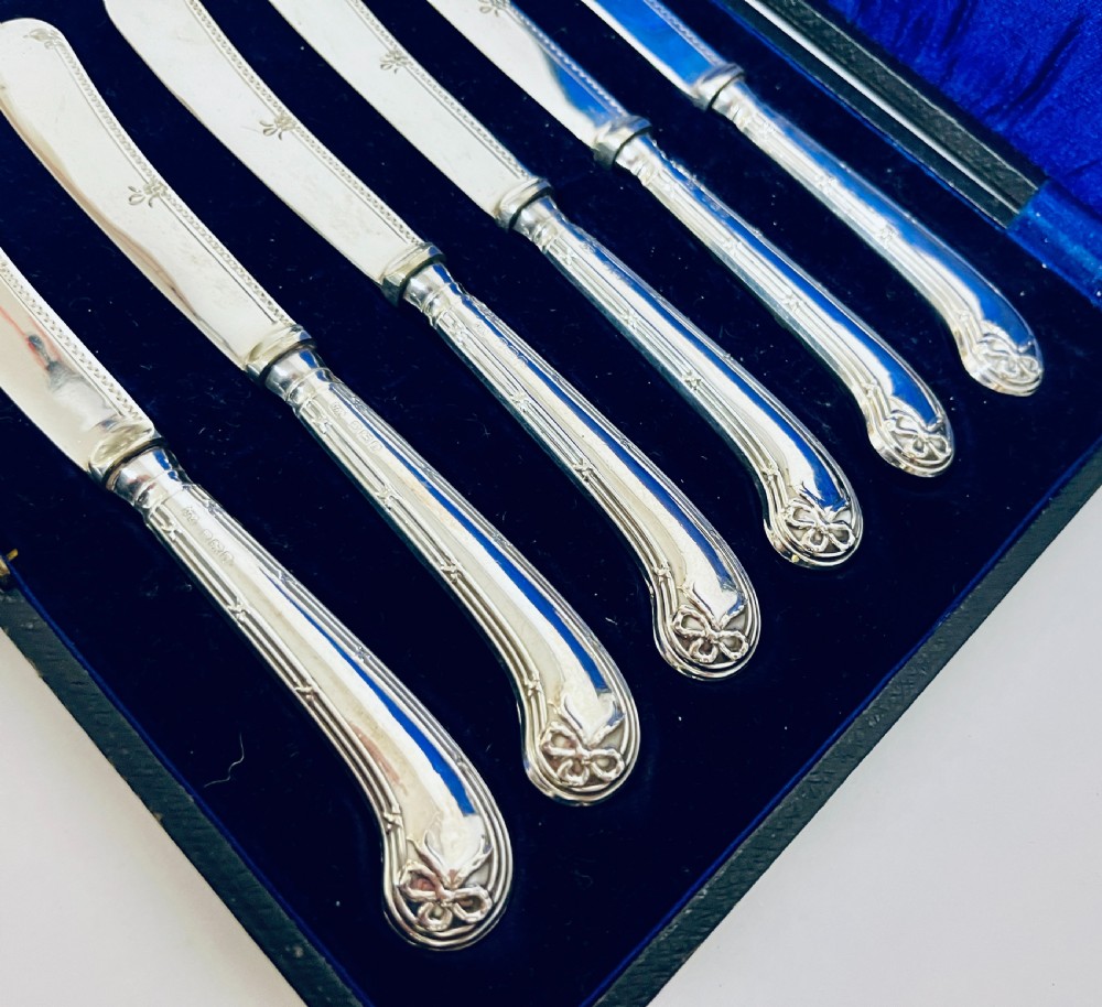 Set of 6 Antique Silver Handled Butter Knives View XIII