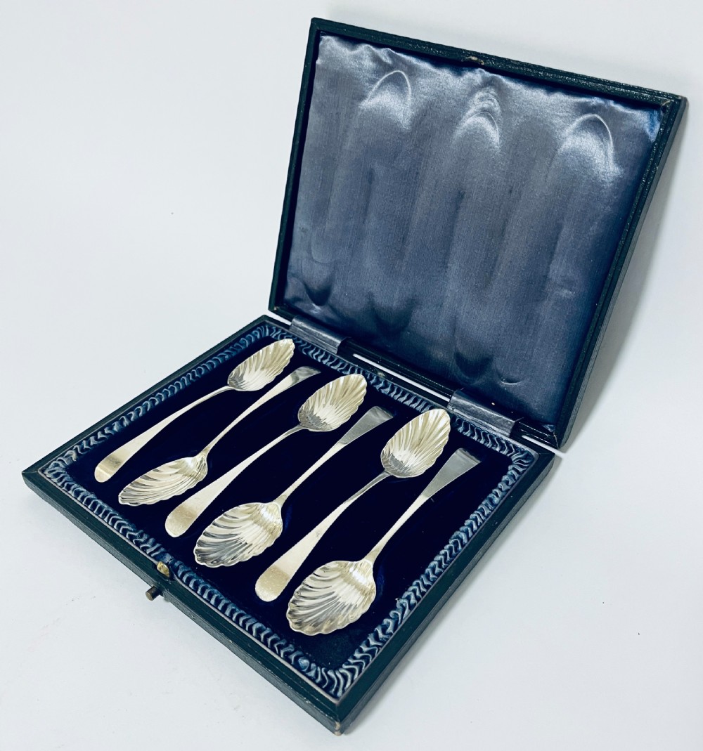 Set of 6 Georgian Silver Spoons View II
