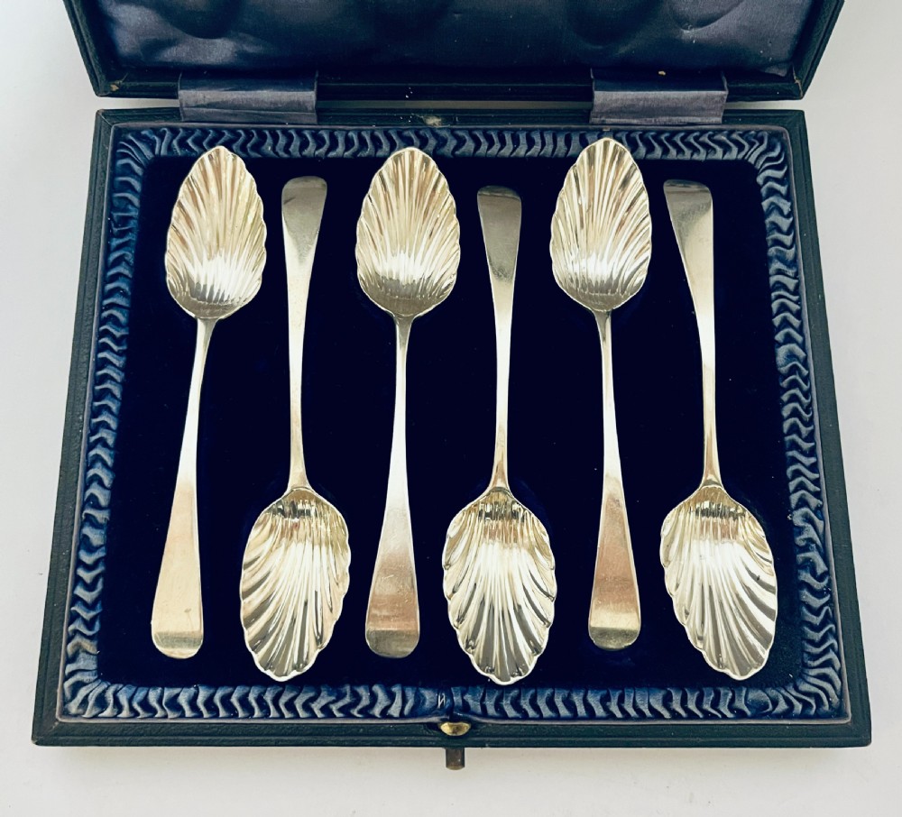 Set of 6 Georgian Silver Spoons View III