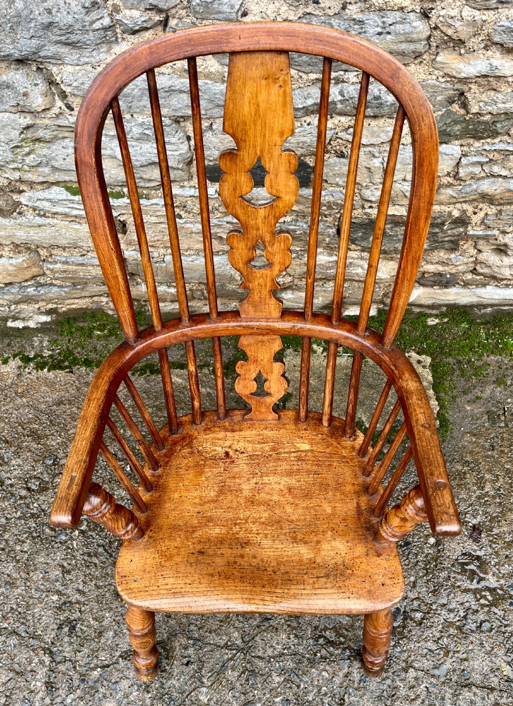 Antique Elm Windsor Chair View IV