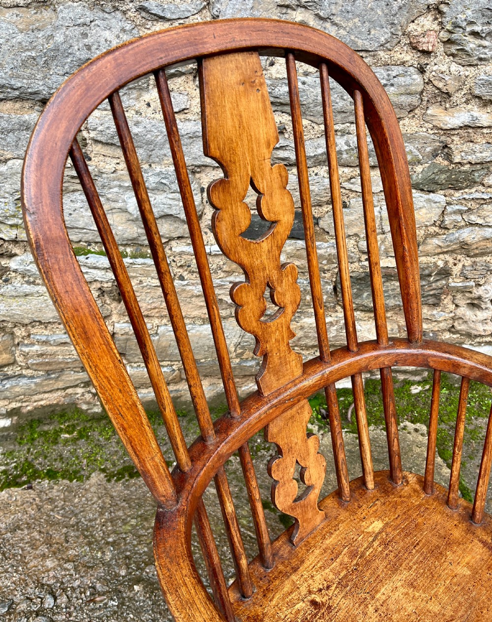 Antique Elm Windsor Chair View XIV