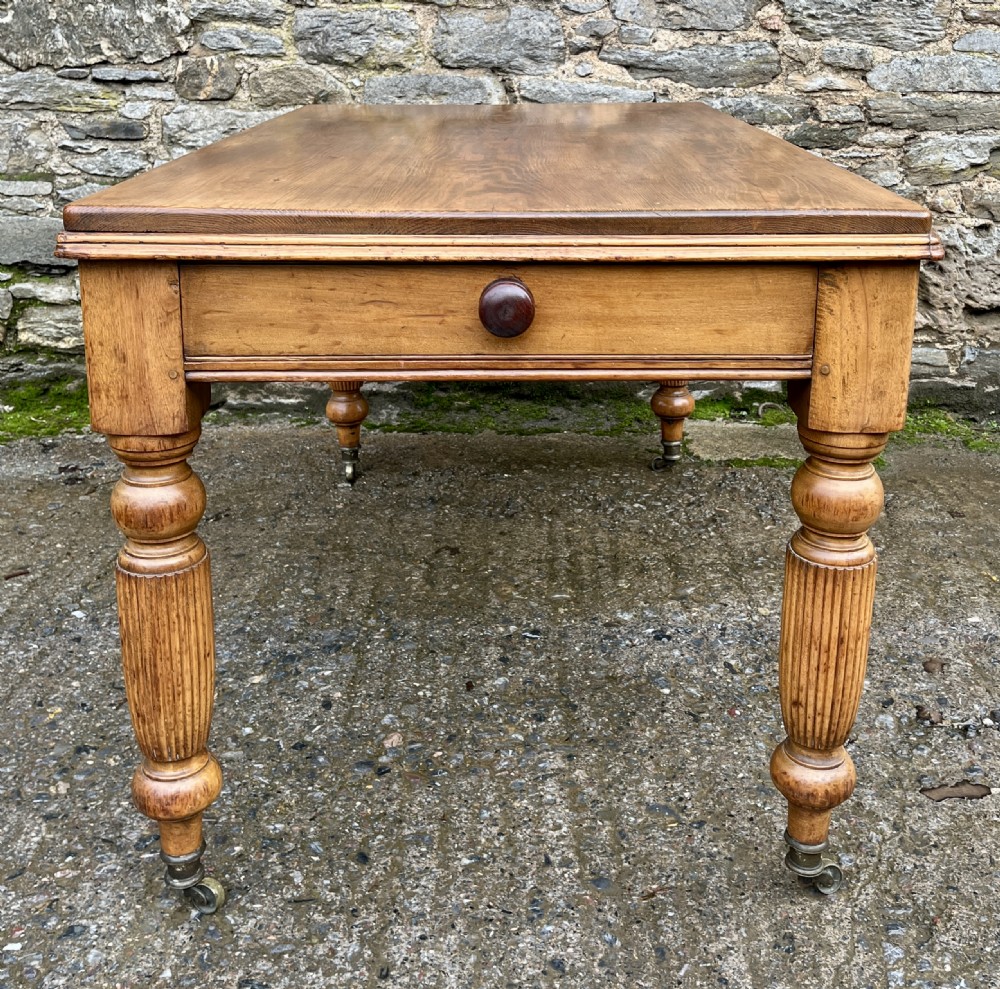 Victorian Pine Kitchen Table View X
