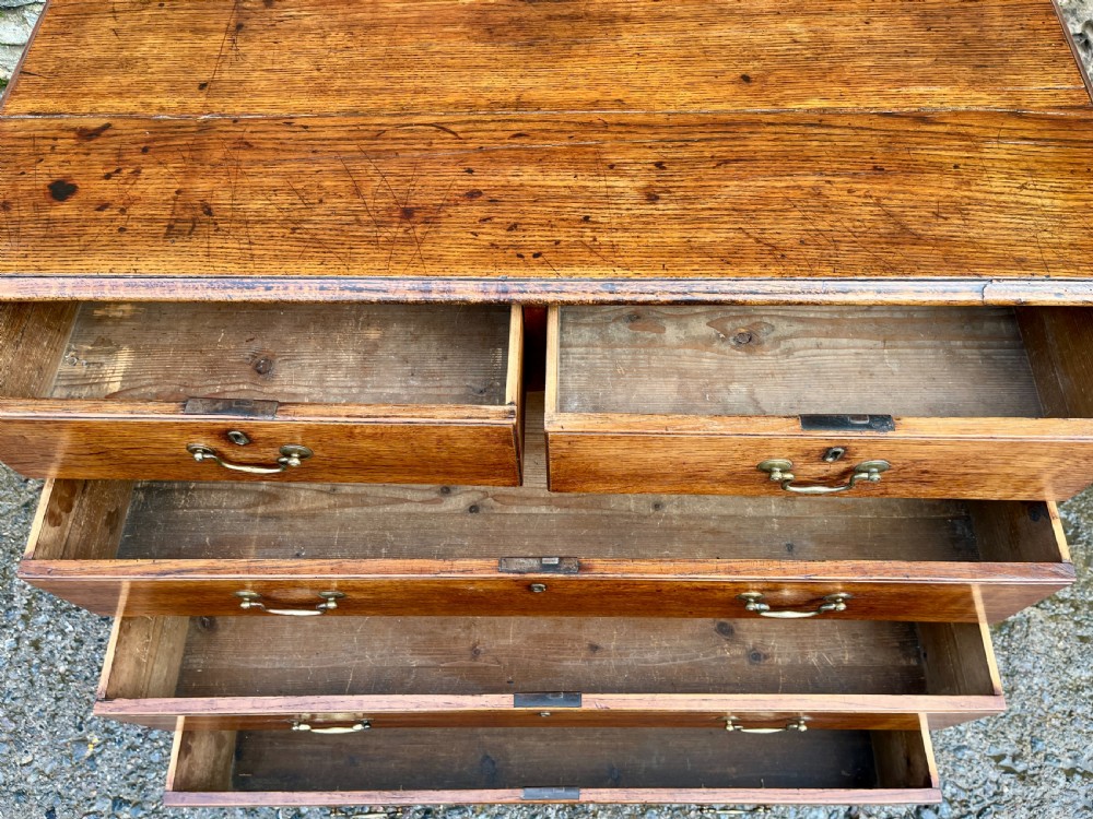 Georgian Oak Chest of Drawers View XIII