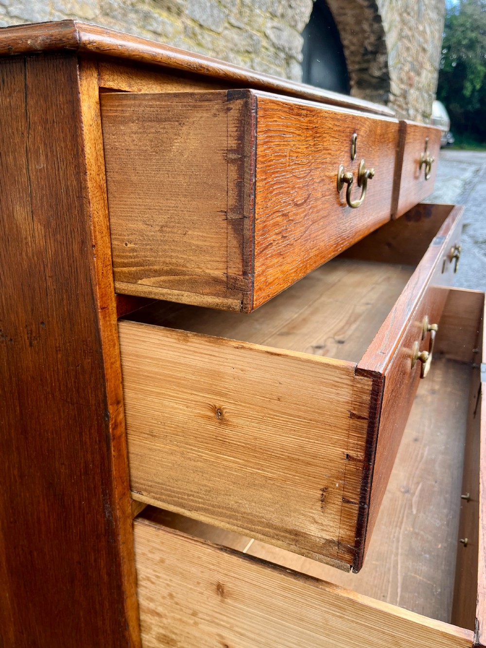Georgian Oak Chest of Drawers View XIV