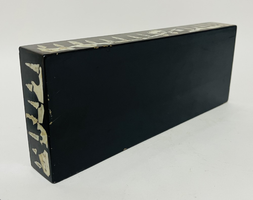 Antique Chinese Mother of Pearl Inlaid Box View XII