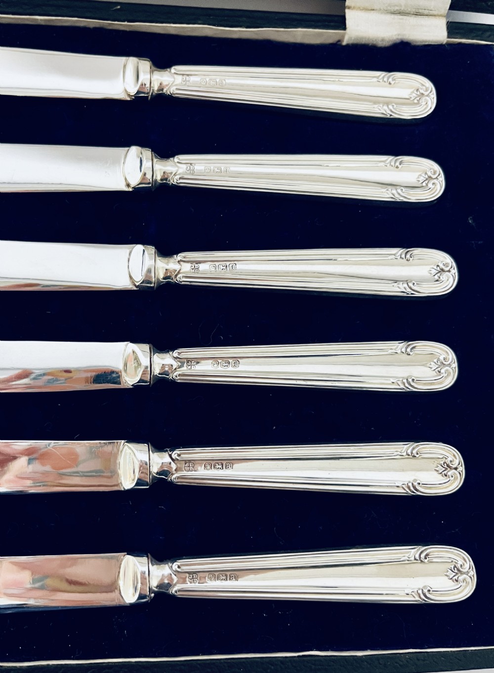 Set of 6 Antique Silver Handled Butter Knives View IV