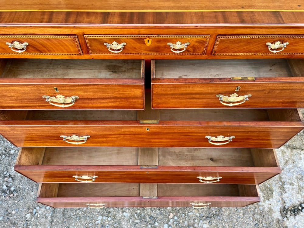 Large Victorian Mahogany Chest of Drawers View XI