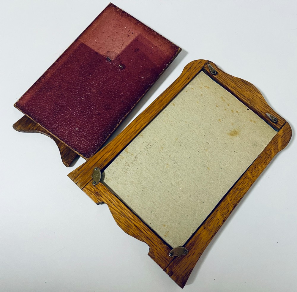 Antique Silver Photo Frame View IX