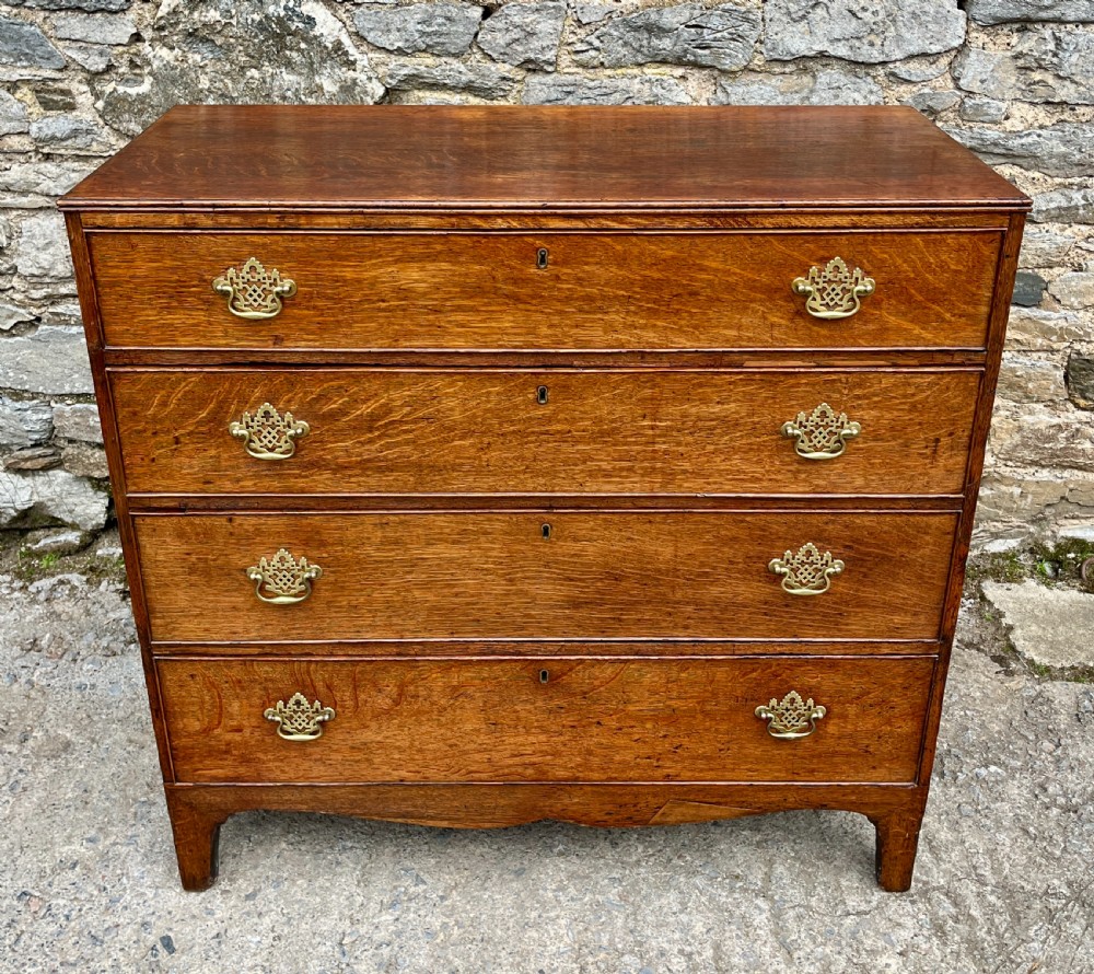 Georgian Oak Chest of Drawers View II