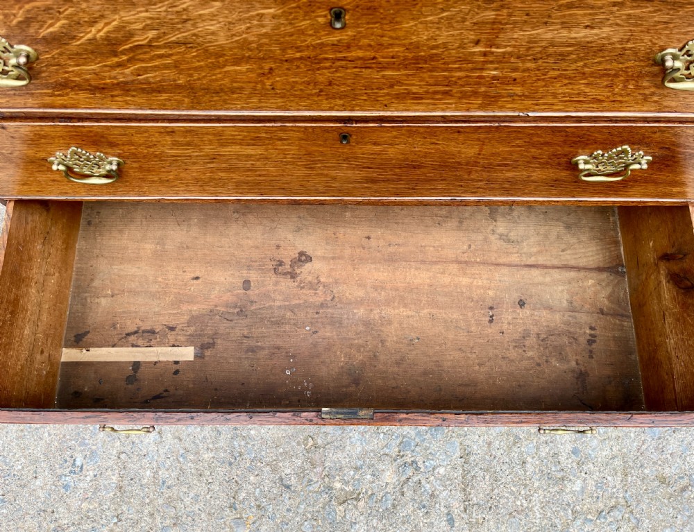 Georgian Oak Chest of Drawers View IV