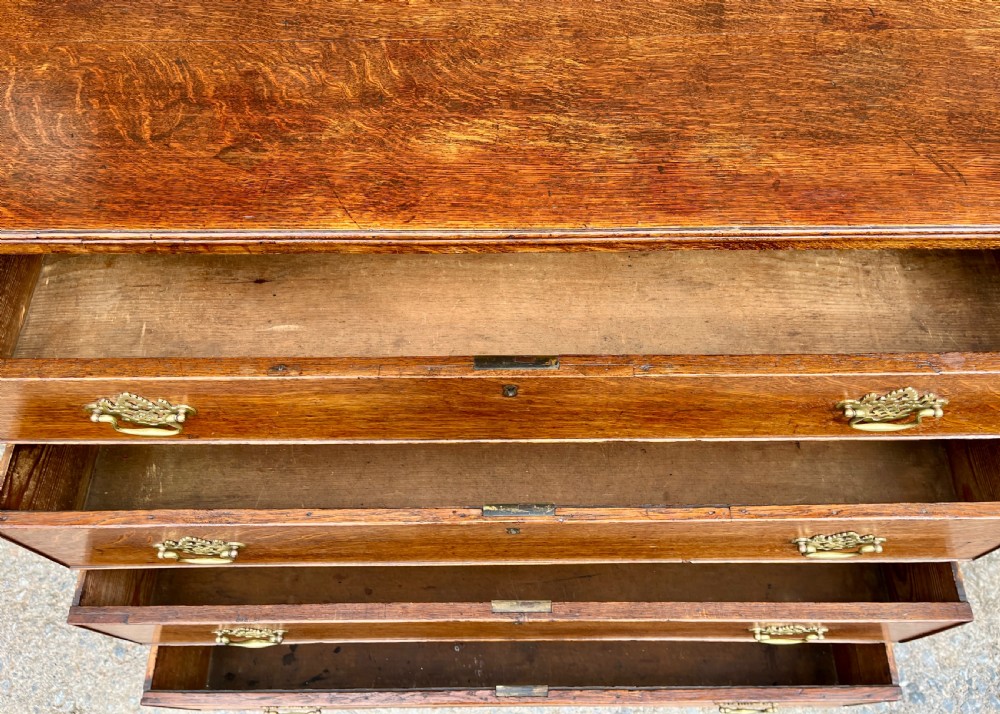Georgian Oak Chest of Drawers View V
