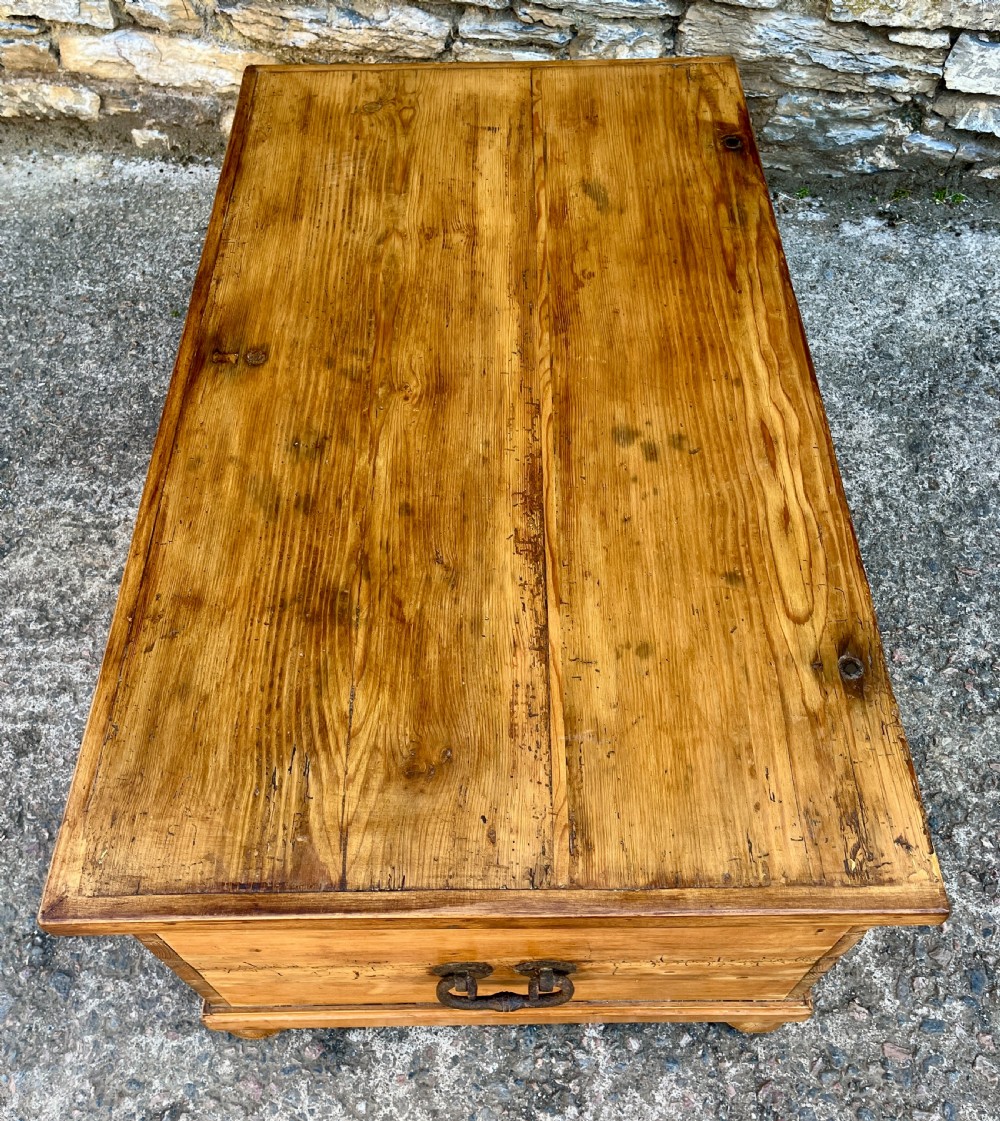 Large Antique Stripped Pine Blanket Box View XVI