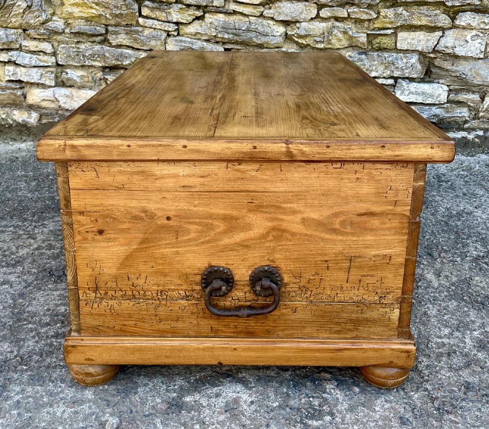 Large Antique Stripped Pine Blanket Box View XVIII