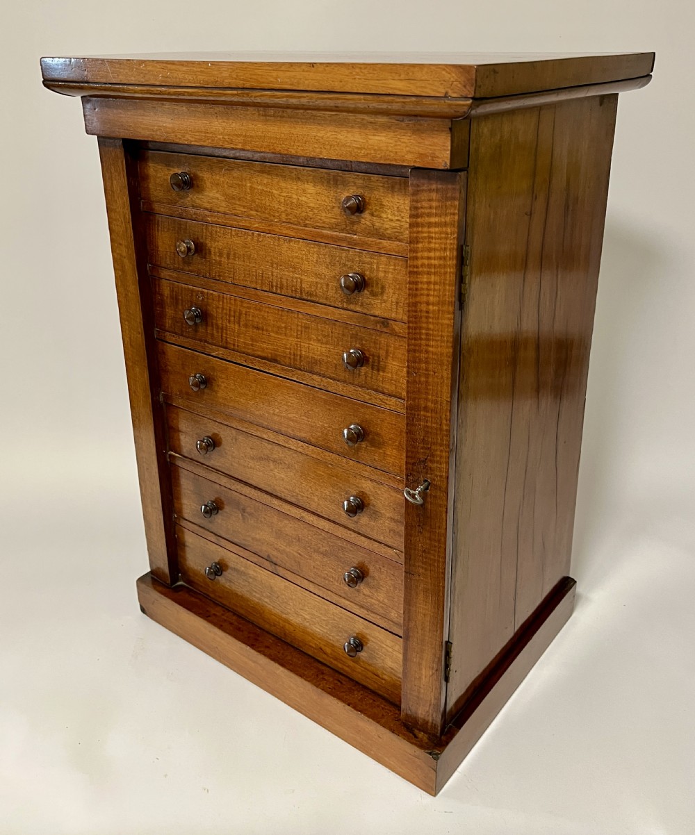 Victorian Mahogany Tabletop Wellington Chest View XII