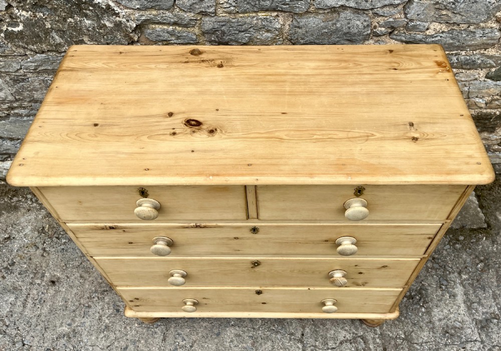Victorian Stripped Pine Chest of Drawers
 View VIII