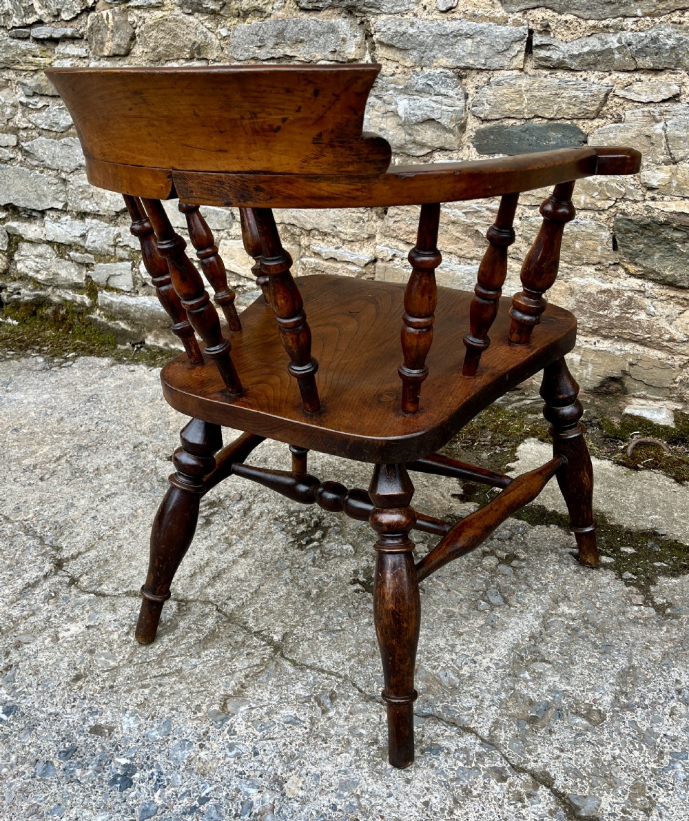 Antique Elm Captains Chair View VIII