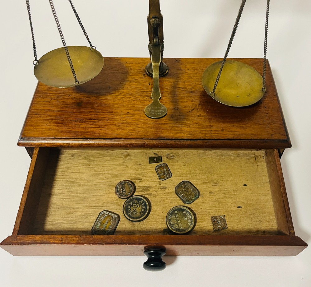 Antique Avery Apothecary Scales and Weights View VI