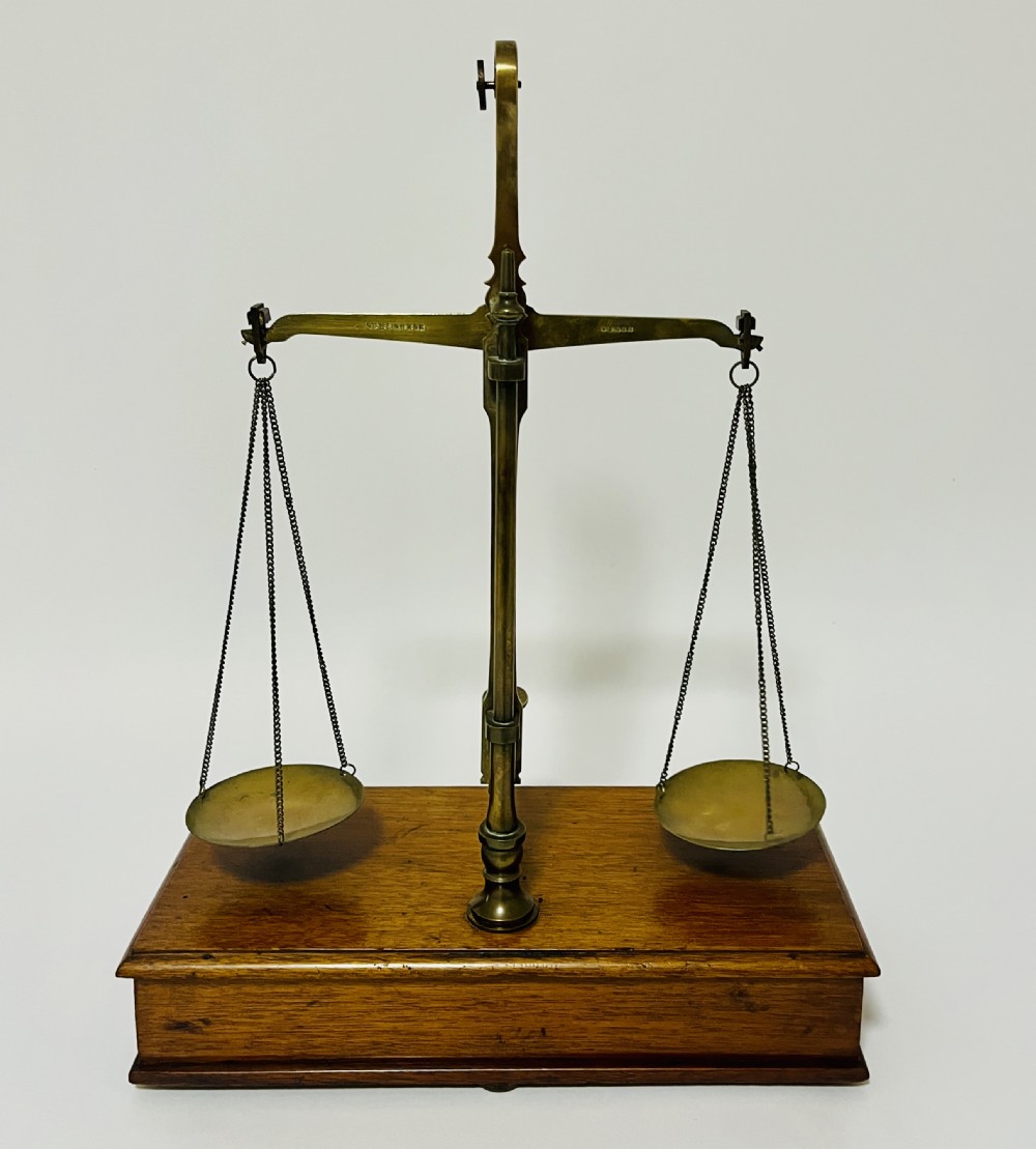 Antique Avery Apothecary Scales and Weights View VIII