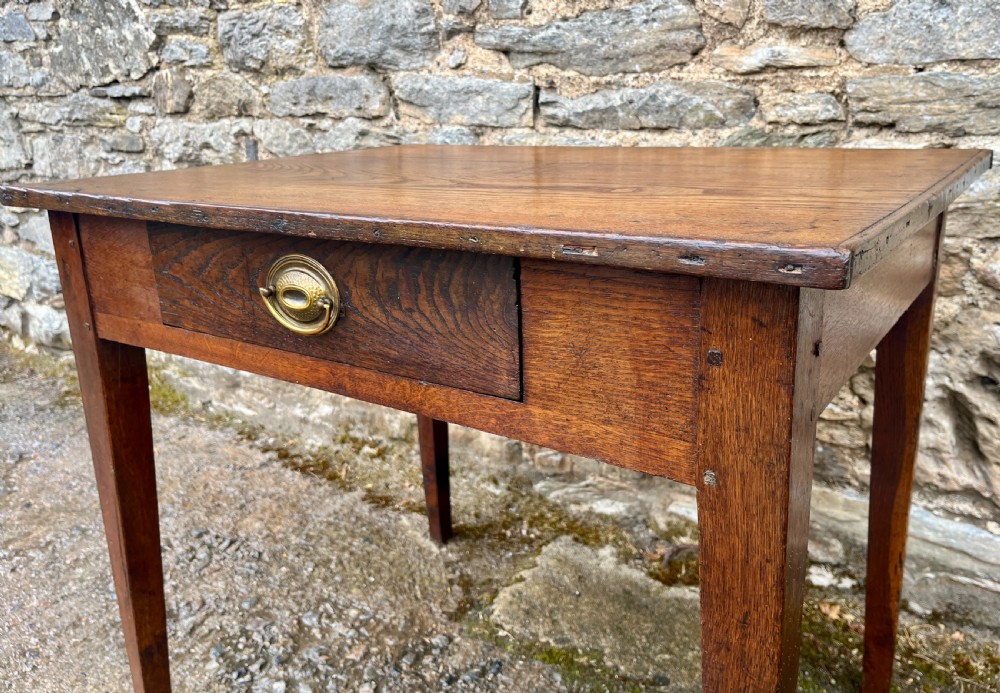 Georgian Provincial Oak Table View IV