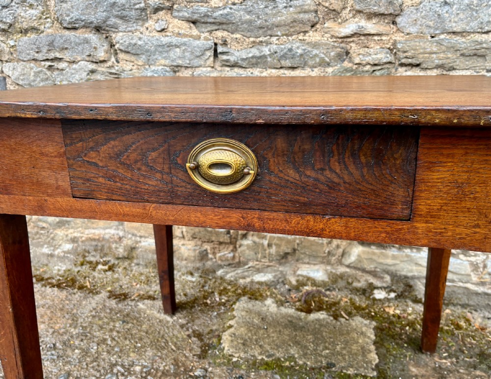 Georgian Provincial Oak Table View VII