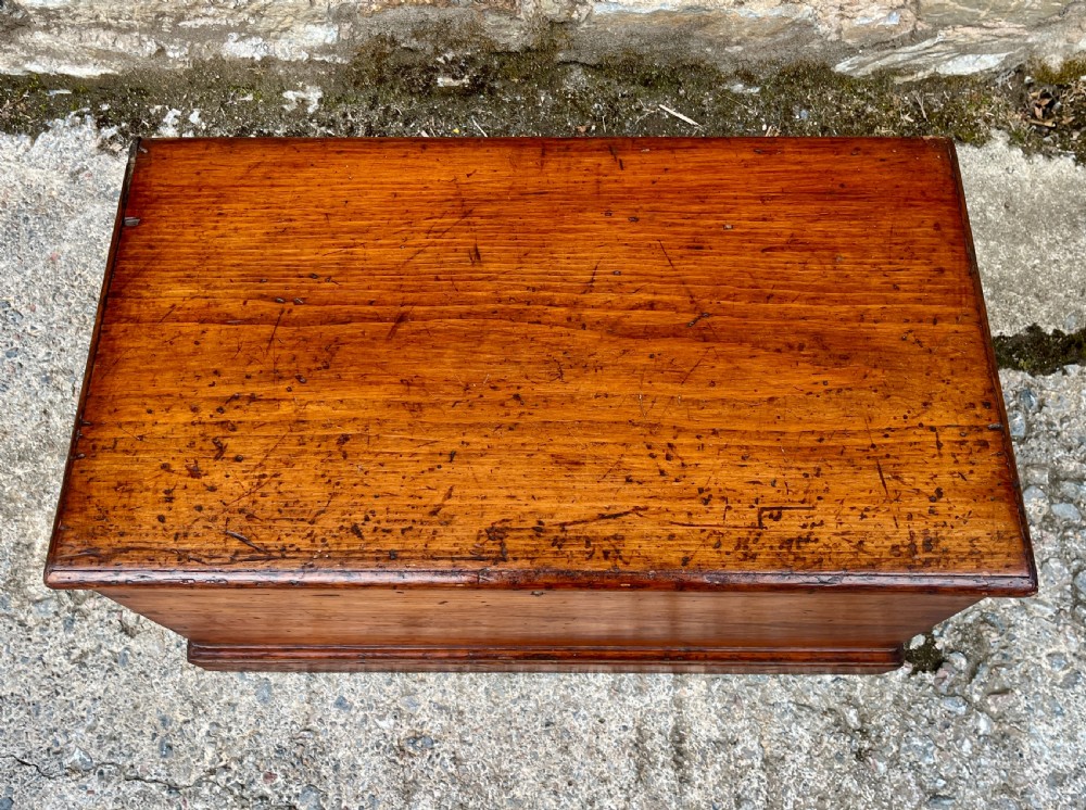 Small Antique Pine Box View VIII