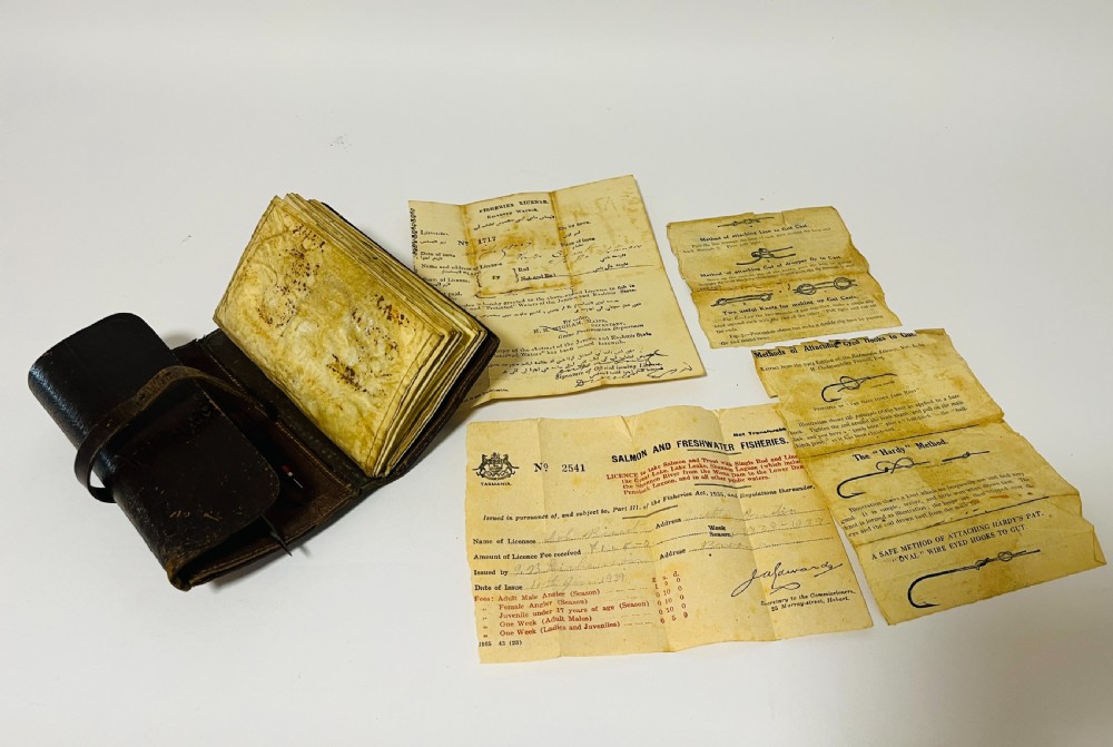 Antique Leather Fly Fishing Wallet View XVIII