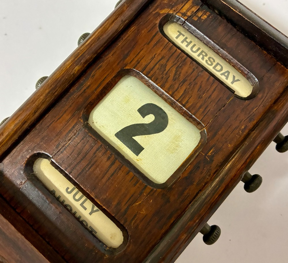 Edwardian Oak Perpetual Desk Calendar View IX